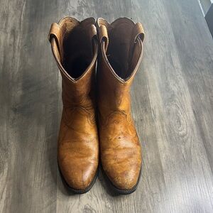 Ariat Tan Leather Cowboy Boots